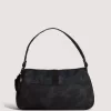 Bolsa enganchada