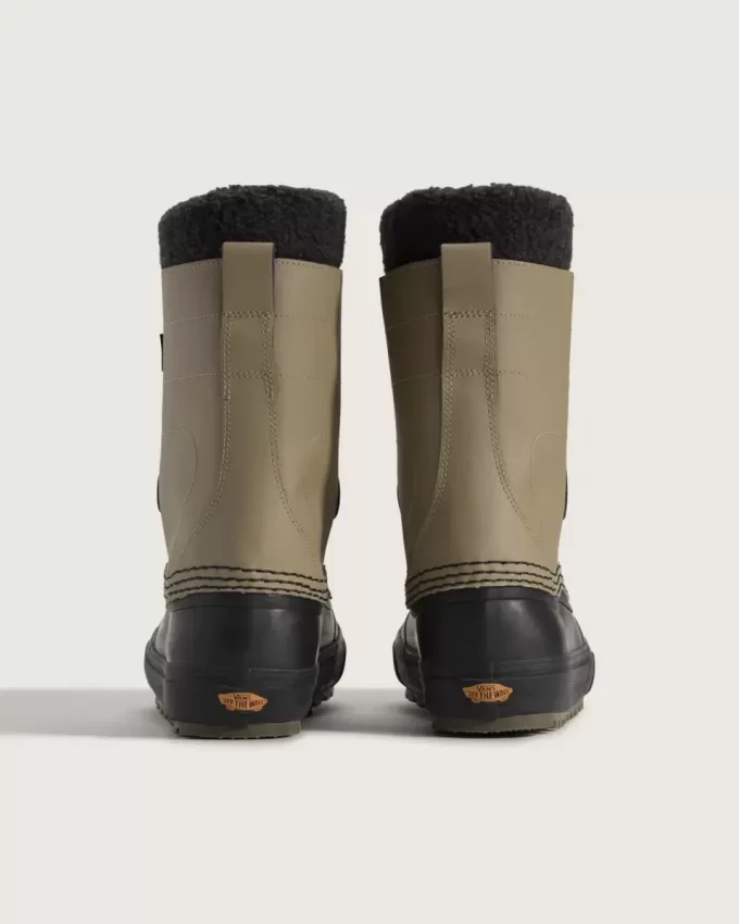 Bota impermeable estándar