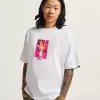 Camiseta con decoración floral