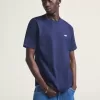 Camiseta con el logo en el pecho izquierdo