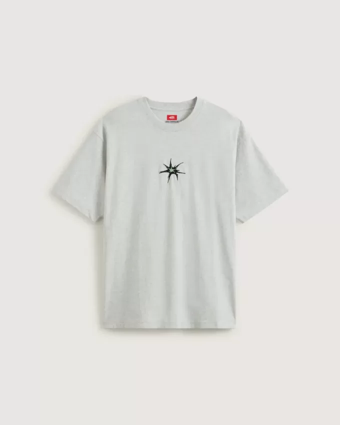 Camiseta con salpicaduras de skate