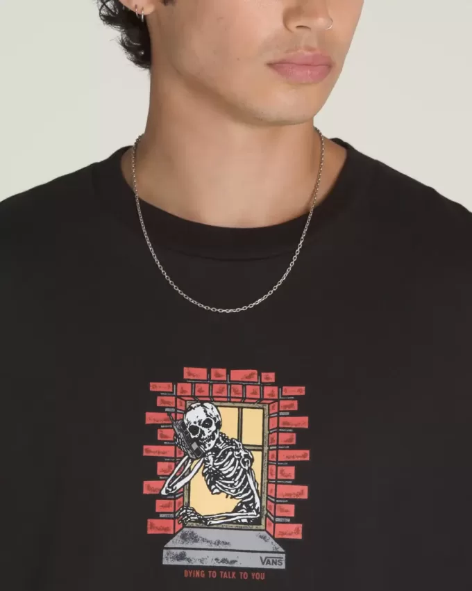 Camiseta con ventana de calavera segadora