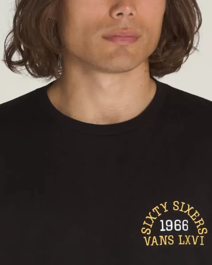Camiseta de calavera de la fraternidad LXVI