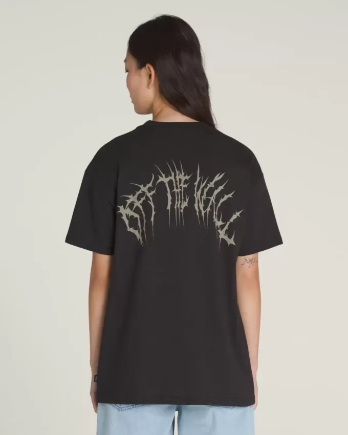 Camiseta de la Universidad de Metal Grafiti