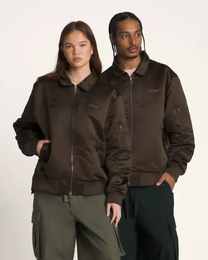 Chaqueta bomber de satén OTW