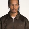 Chaqueta bomber de satén OTW