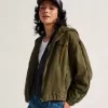 Chaqueta con capucha Essex