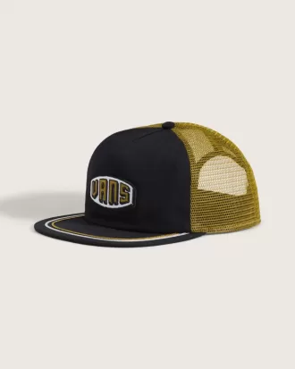 Gorra de camionero levantada