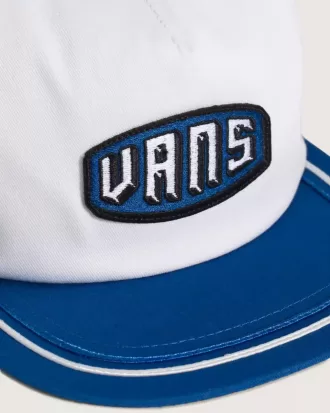 Gorra de camionero levantada