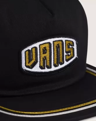 Gorra de camionero levantada