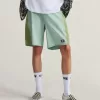 Pantalones cortos diarios de 18 pulgadas Pantalones cortos diarios de 18 pulgadas
