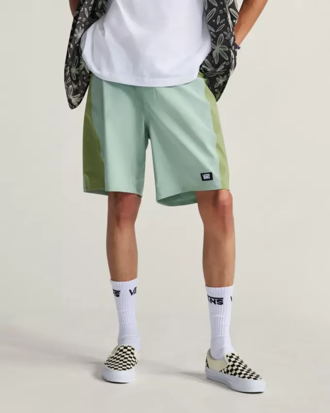 Pantalones cortos diarios de 18 pulgadas Pantalones cortos diarios de 18 pulgadas