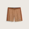 Pantalones cortos diarios de 18 pulgadas Pantalones cortos diarios de 18 pulgadas