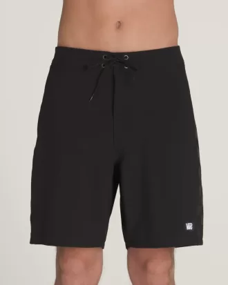 Pantalones cortos diarios de 18 pulgadas