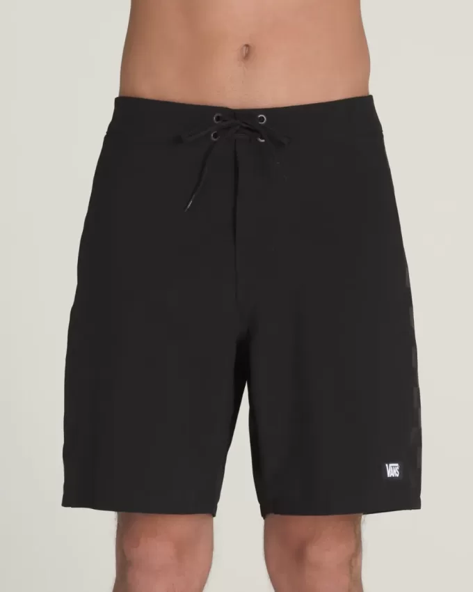 Pantalones cortos diarios de 18 pulgadas