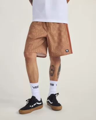 Pantalones cortos diarios de 18 pulgadas