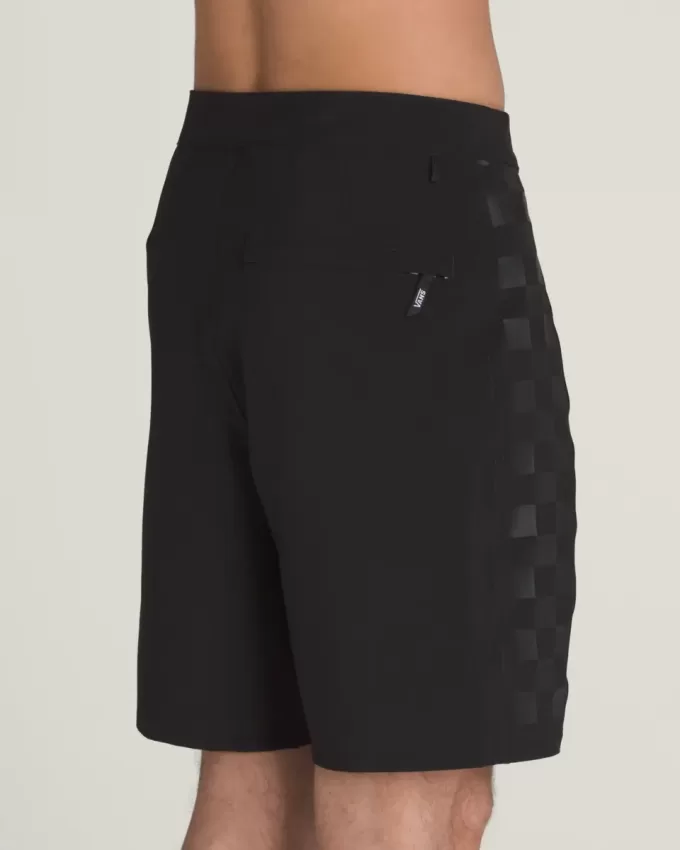 Pantalones cortos diarios de 18 pulgadas