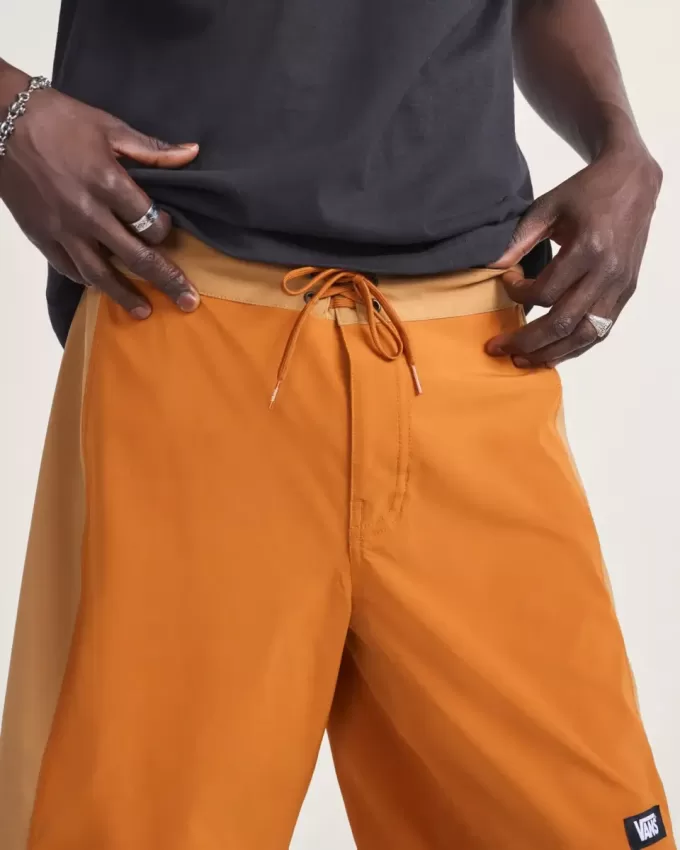Pantalones cortos diarios de 18 pulgadas Pantalones cortos diarios de 18 pulgadas