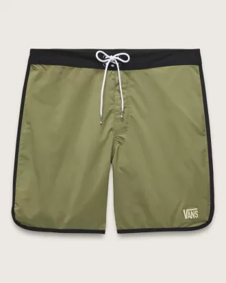 Pantalones cortos festoneados Everride de 18 pulgadas