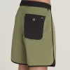 Pantalones cortos festoneados Everride de 18 pulgadas Pantalones cortos festoneados Everride de 18 pulgadas