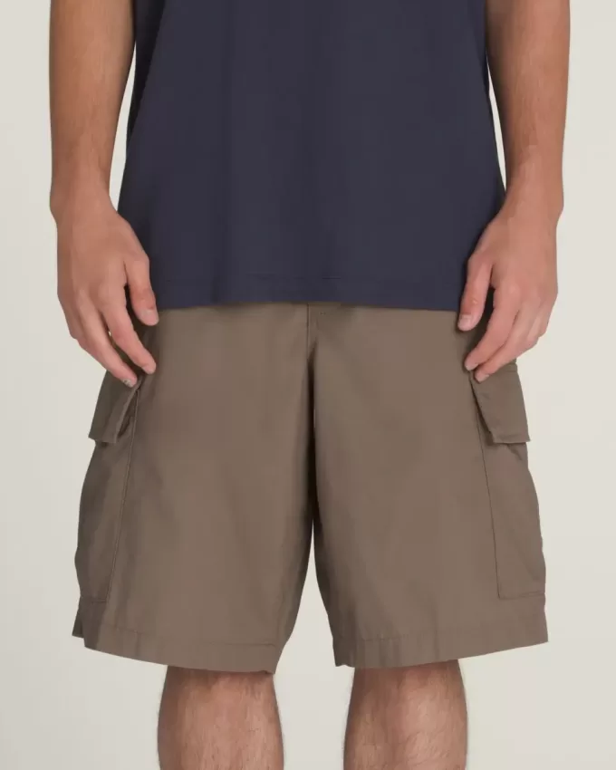 Pantalones cortos sueltos de 22» de Service Cargo Pantalones cortos sueltos de 22» de Service Cargo