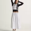 Top corto ajustado con estampado de cuadros