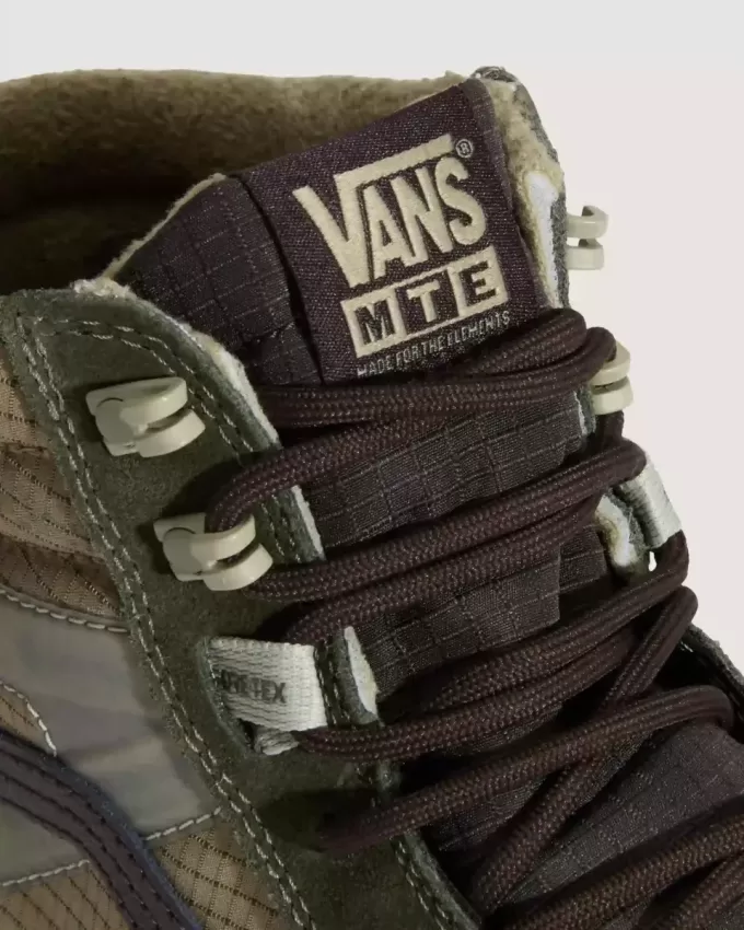 Zapatilla con aislamiento GORE-TEX Sk8-Hi Zapatilla con aislamiento GORE-TEX Sk8-Hi