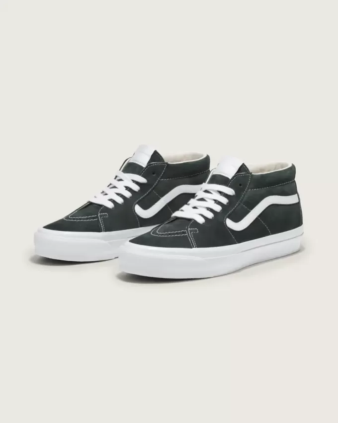 Zapatilla de ante premium Sk8-Mid