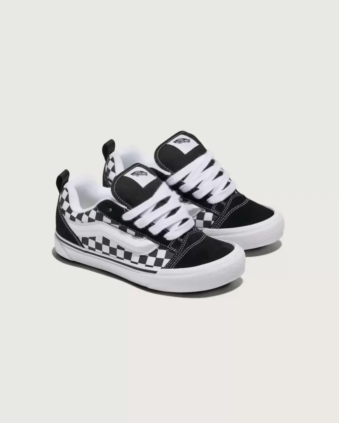 Zapato a cuadros Knu Skool para niños pequeños