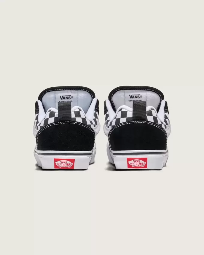 Zapato a cuadros Knu Skool para niños pequeños