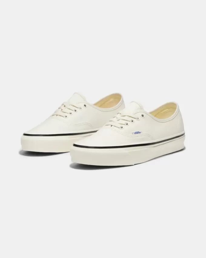 Zapato auténtico de primera calidad Zapato auténtico de primera calidad