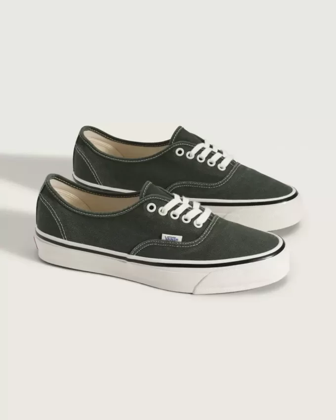 Zapato auténtico de primera calidad Zapato auténtico de primera calidad