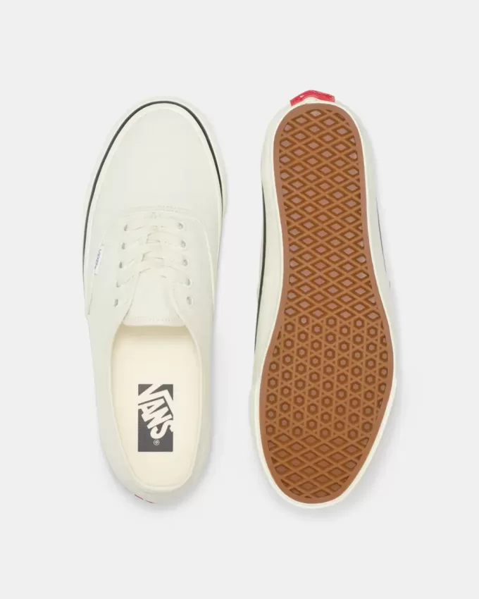 Zapato auténtico de primera calidad Zapato auténtico de primera calidad