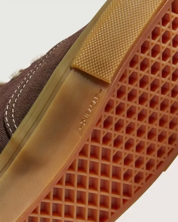 Zapato auténtico de skate