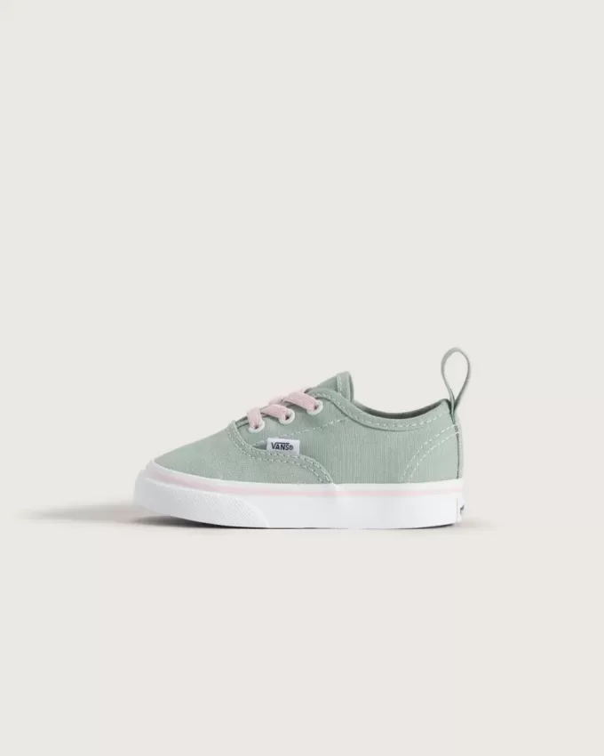 Zapato auténtico para niños pequeños