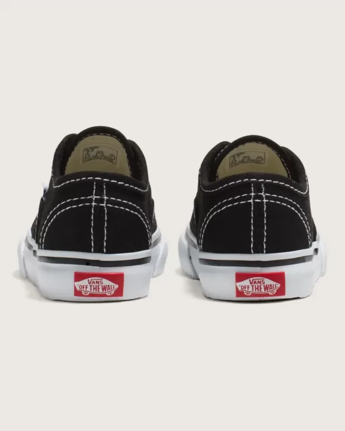 Zapato auténtico para niños pequeños