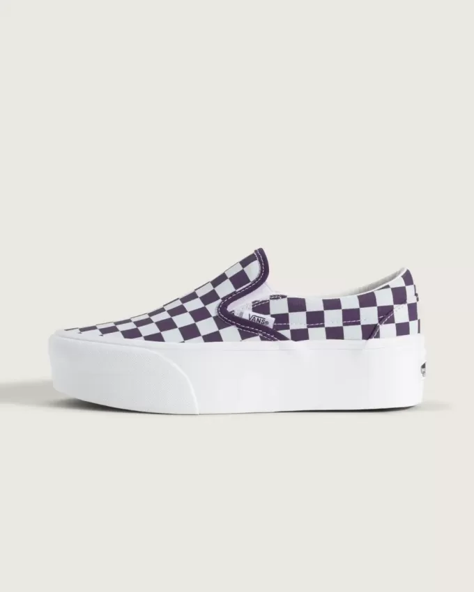 Zapato clásico de plataforma sin cordones con diseño de cuadros