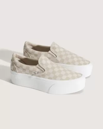 Zapato clásico de plataforma sin cordones con diseño de cuadros
