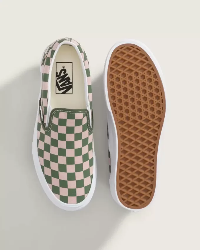 Zapato clásico de plataforma sin cordones con diseño de cuadros