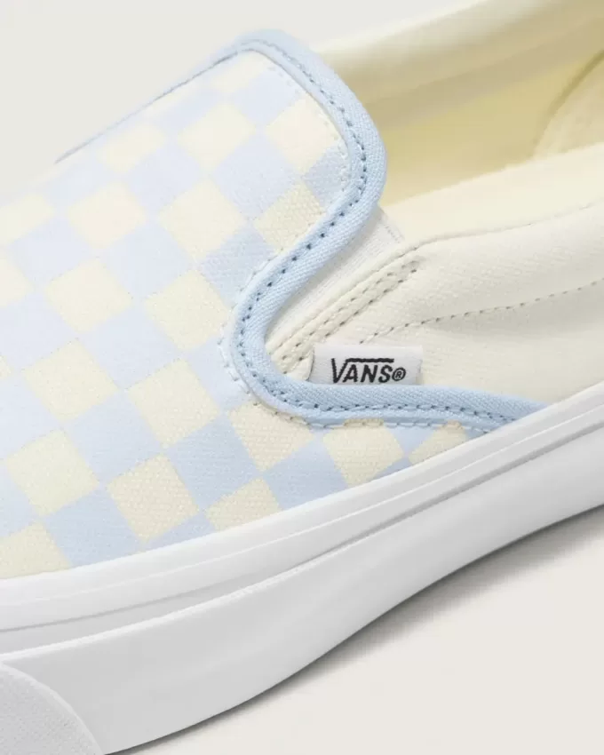 Zapato clásico premium sin cordones con diseño de cuadros
