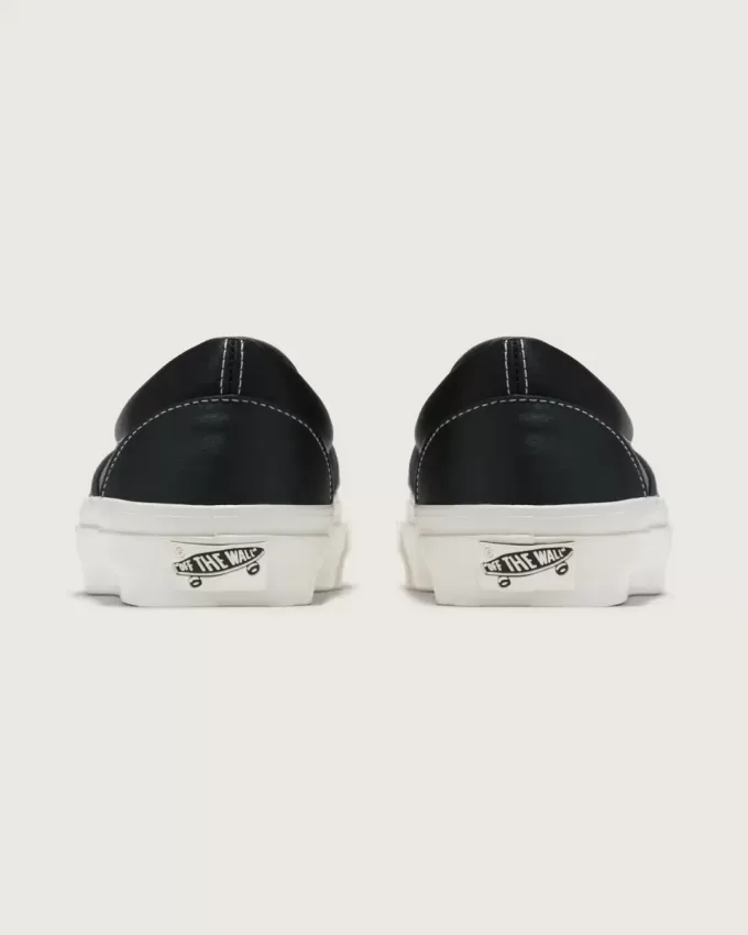 Zapato clásico premium sin cordones de satén