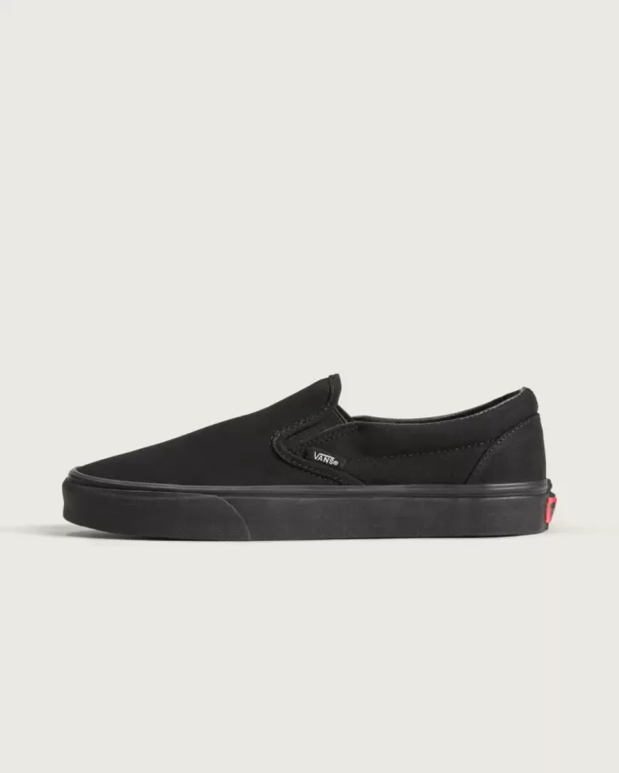 Zapato clásico sin cordones