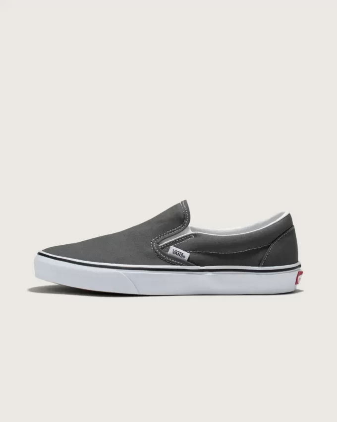 Zapato clásico sin cordones