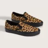 Zapato clásico sin cordones