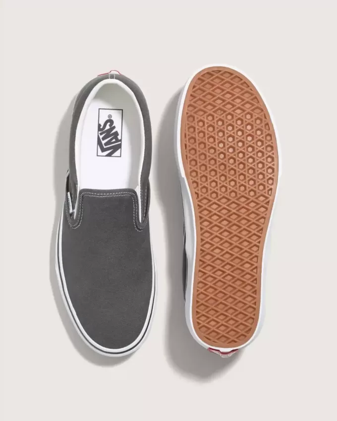 Zapato clásico sin cordones