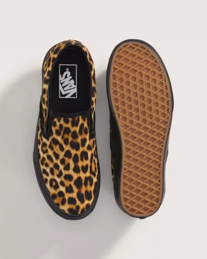 Zapato clásico sin cordones