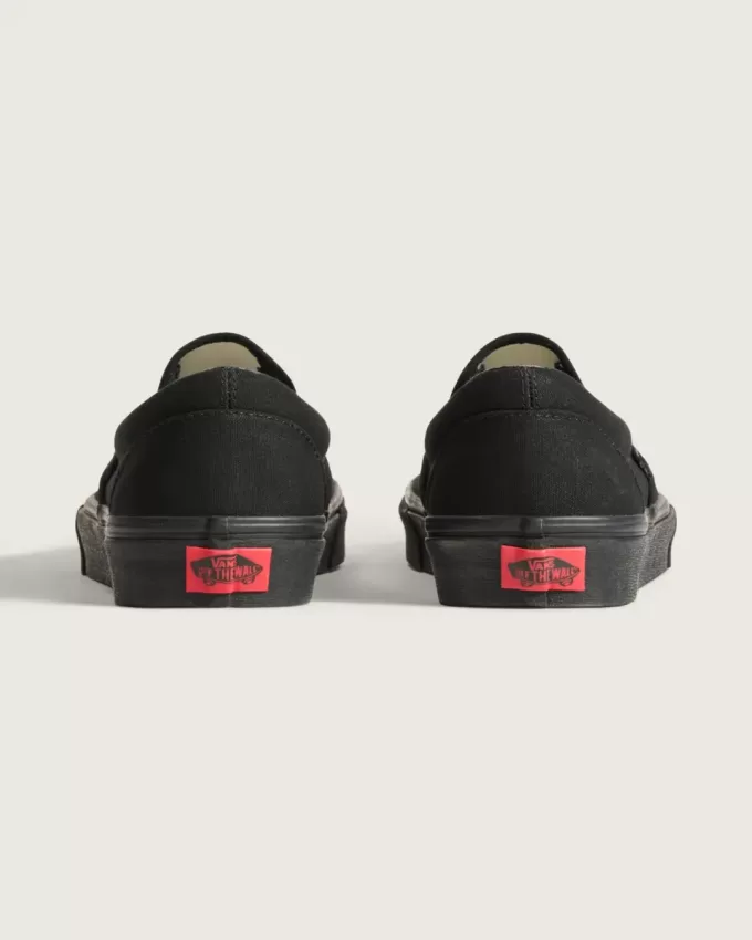 Zapato clásico sin cordones