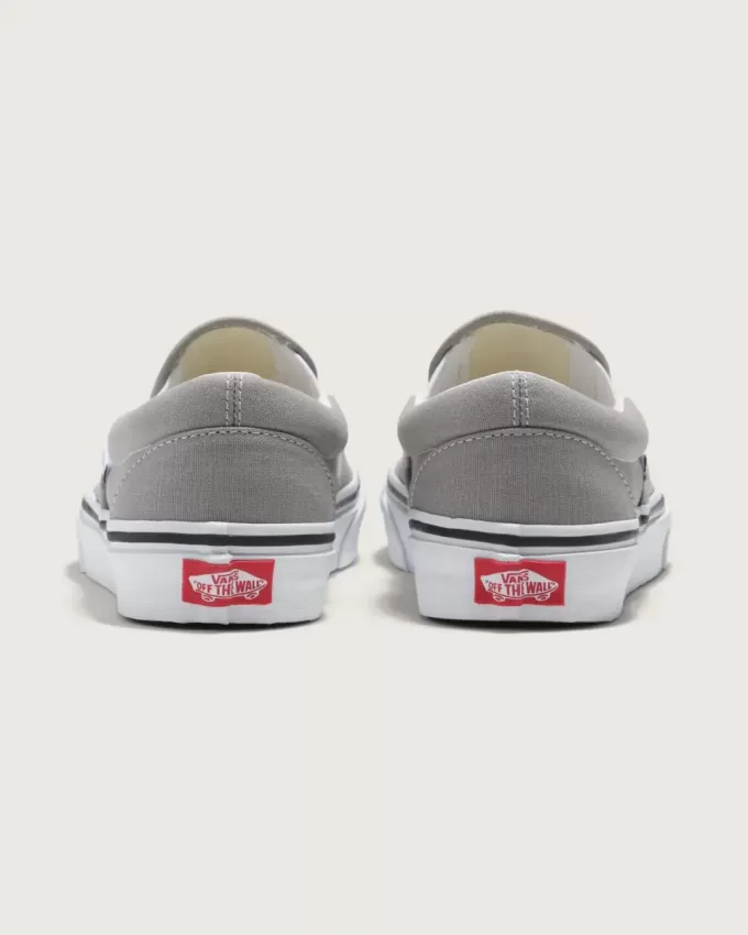 Zapato clásico sin cordones