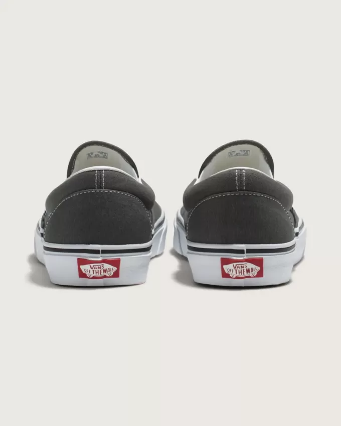 Zapato clásico sin cordones