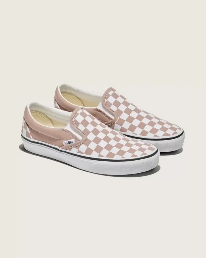 Zapato clásico sin cordones con diseño de cuadros